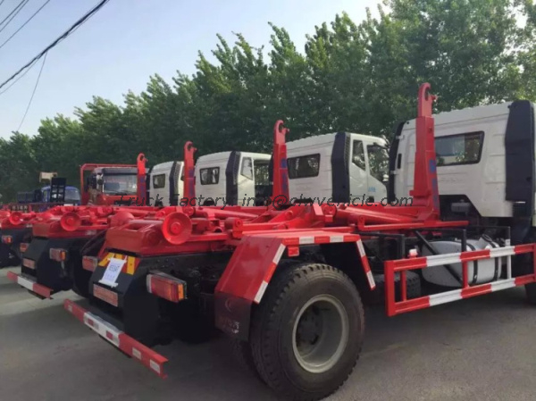 Hook Arm Garbage Compactor Truck Environmental Protection