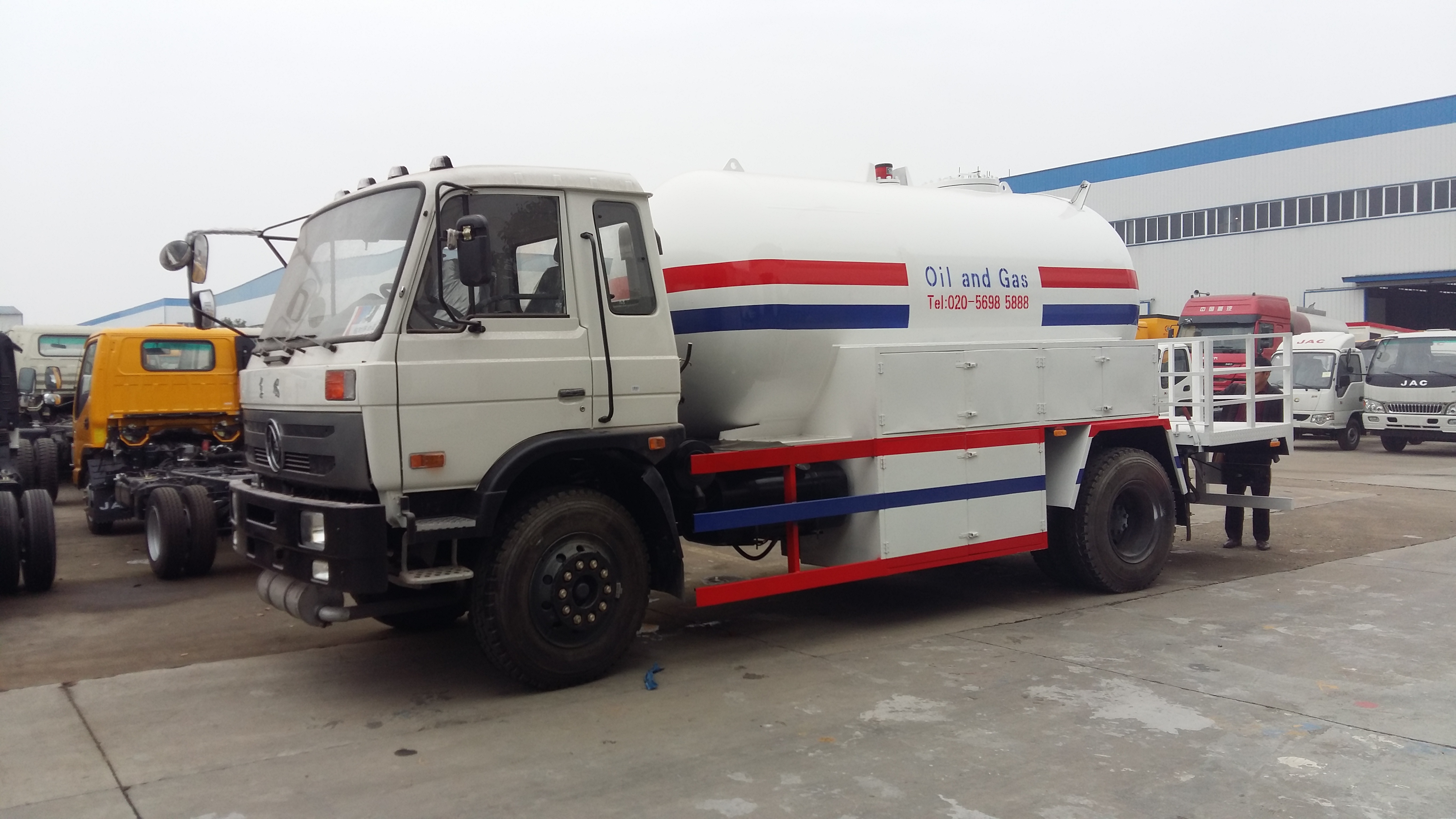 15cbm Bobtail Tanker LPG Bobtail Truck for Sale 