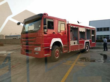 4x2 SINOTRUK HOWO 10T Knuckle Crane Fire Rescue Truck 