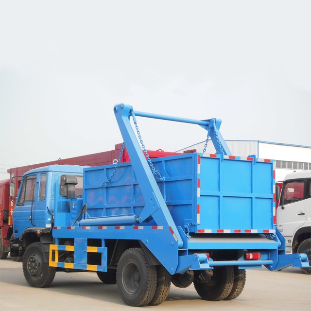 CLW Brand DONGFENG Chassis 4X2 10CBM 8 Tons Skid Loader Garbage Truck for Sale