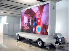 Traction Type Dual Sided P6 LED Advertising Cart Trailer
