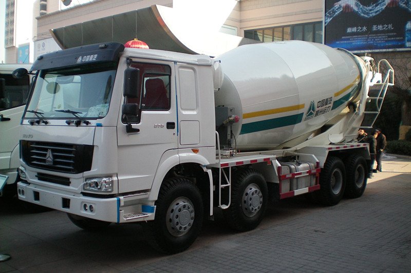 Sinotruk Howo 12 14 CBM Heavy Duty 336 HP 8X4 Concrete Mixer Cement Mix Truck