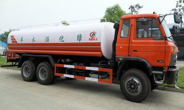 Dongfeng 6*4 15cbm side spray head water tank truck 