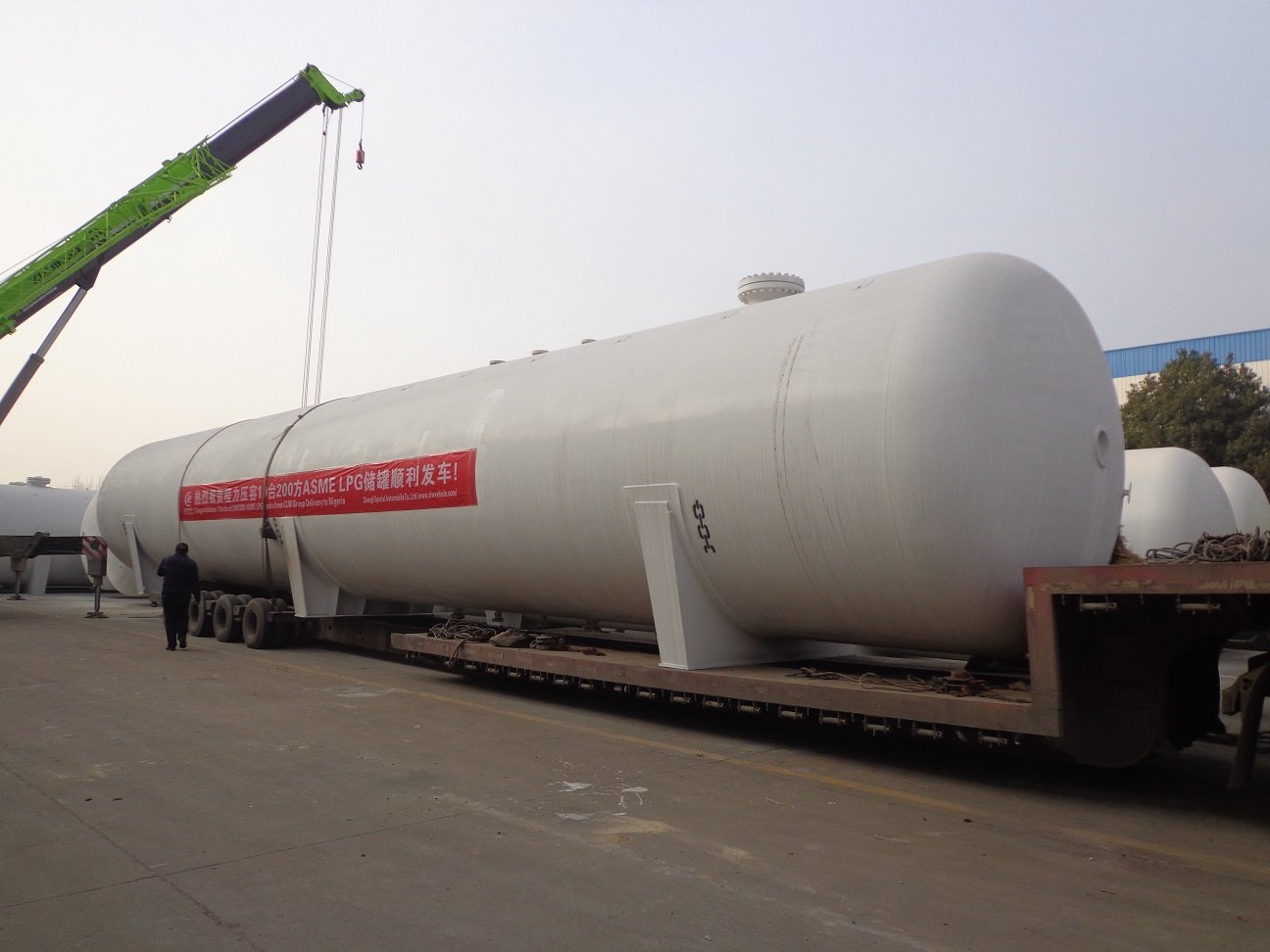 ASME Standard 100MT 100Tons 200M3 200000Liters Horizontal LPG Storage Tank for Africa 